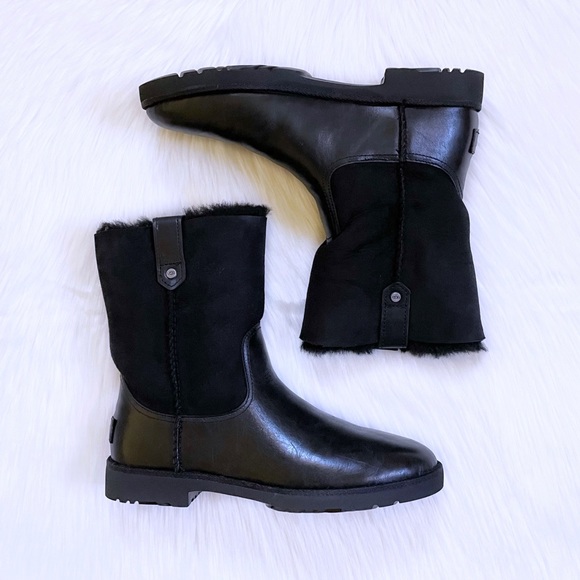 UGG Women’s Romely Short Black Boots - Picture 4 of 10